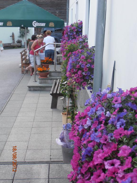Huberbauer Villa Johnsbach Ruang foto